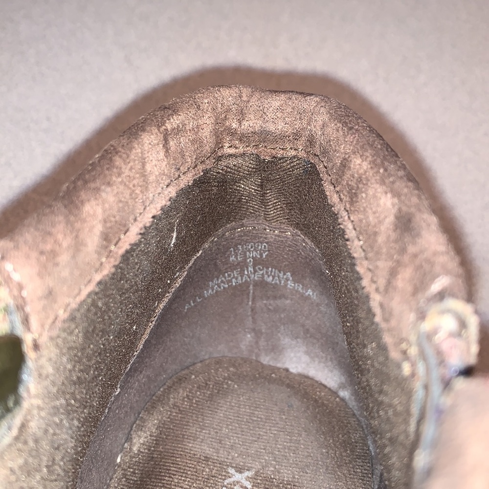 Like New X-Appeal “Kenny” Bootie - Picture 6 of 6